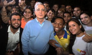 Álvaro Uribe poses with supporters after the result of the referendum Photograph: STR/AFP/Getty Images